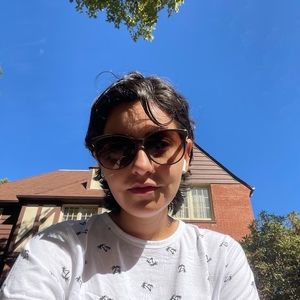 Meet your Posher, Sharon